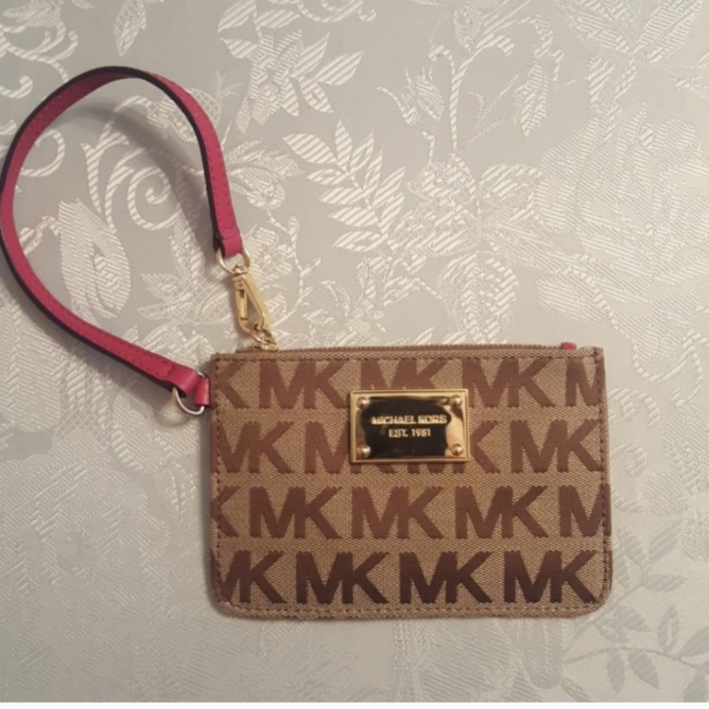 Michael Kors Wristlet Nwot
